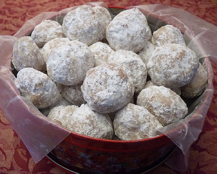 Southern Pecan Butterballs