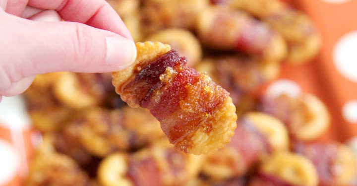 bacon and brown sugar crackers