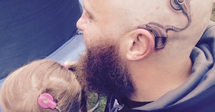 dad-matches-daughter-tattoo